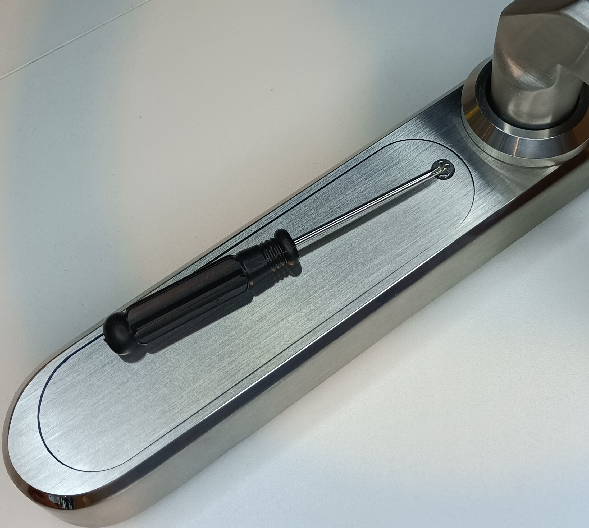 EFv3 battery compartment 1